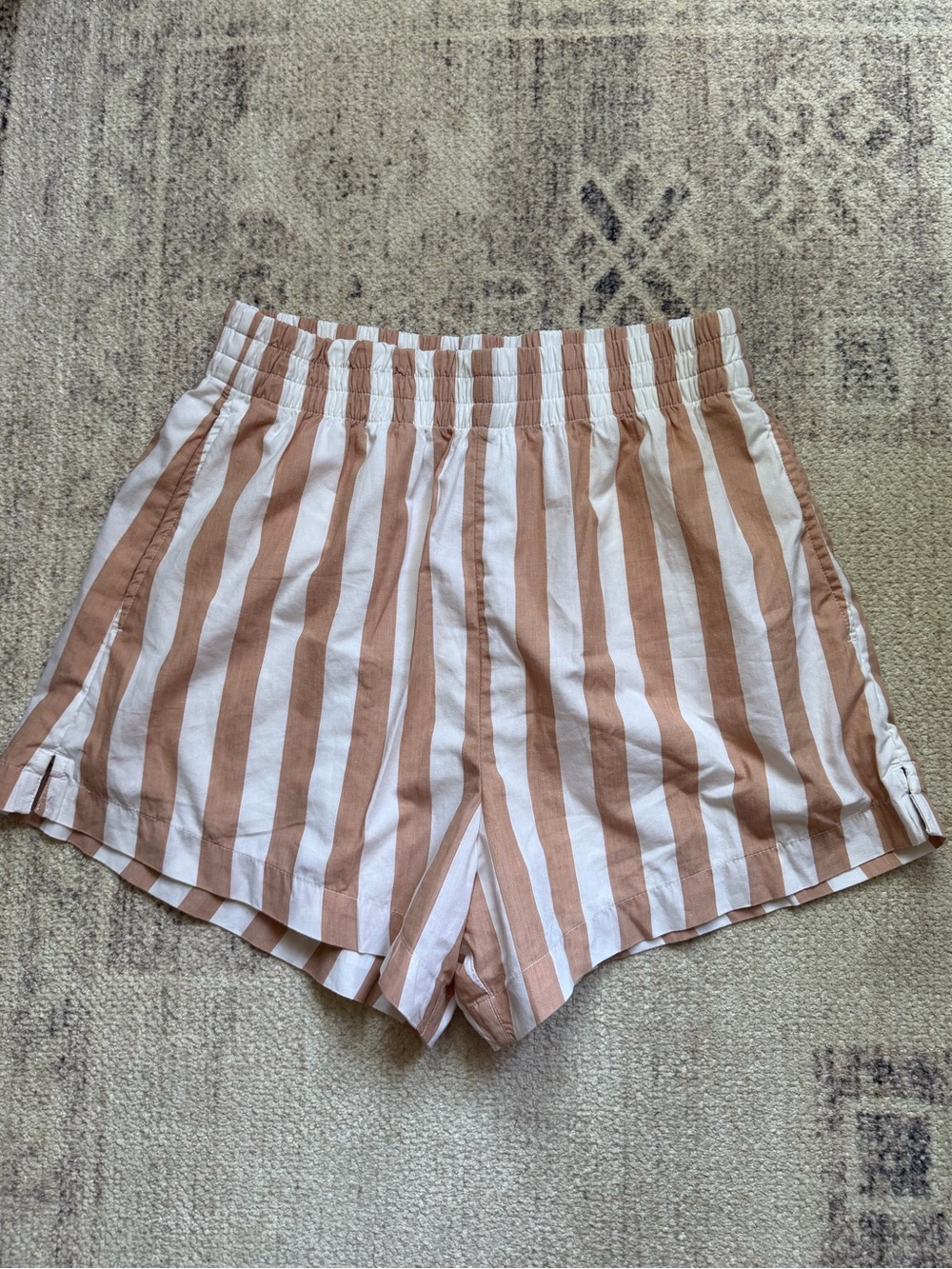 Abercrombie & Fitch White and Tan Striped Poplin Shorts